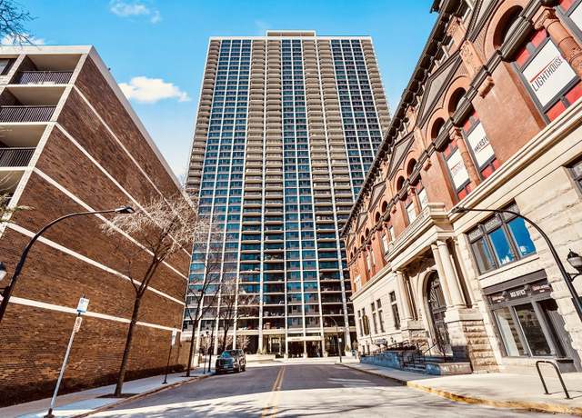 Property at 1560 N Sandburg Ter Unit 1011J, Chicago, IL 60610, 2 beds, 1 bath