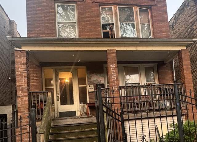 Property at 7337 N Honore St, Chicago, IL 60626, 5 beds, 2 baths
