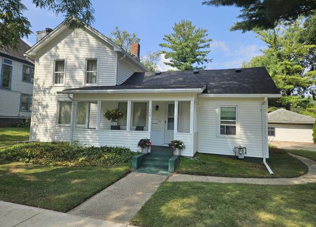 Property at 209 N Maple St, Momence, IL 60954, 3 beds, 1 bath