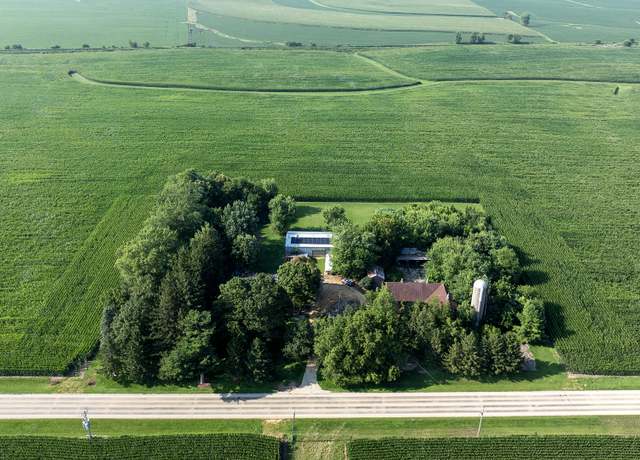 Property at 9466 W Pines Rd, Polo, IL 61064, 3 beds, 2 baths