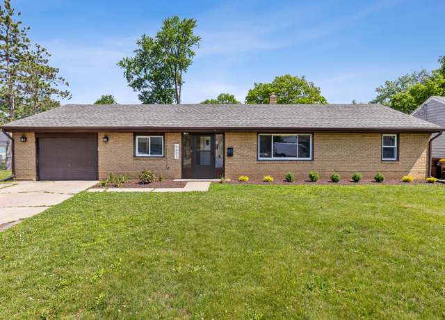 Property at 2221 Sharon Ave, Rockford, IL 61103, 5 beds, 2 baths