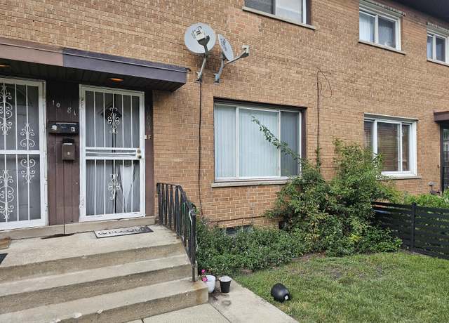 Property at 10081 Frontage Rd Unit F, Skokie, IL 60076, 3 beds, 1.5 baths