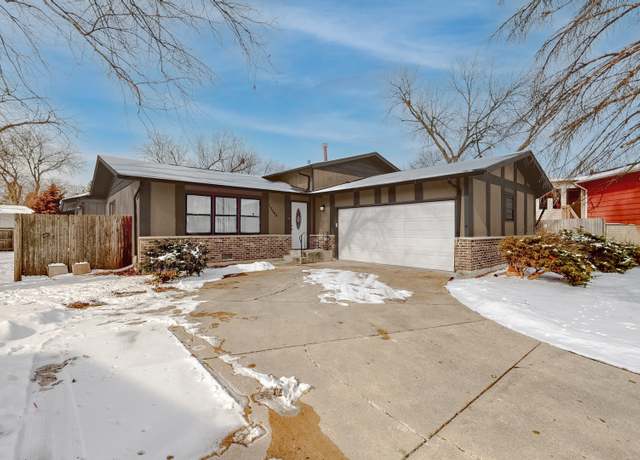 Property at 18844 Cedar Ct, Country Club Hills, IL 60478, 4 beds, 3 baths
