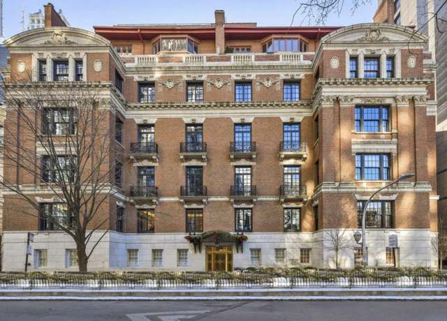 Property at 33 E Bellevue Pl Ph -W7, Chicago, IL 60611, 3 beds, 2.5 baths