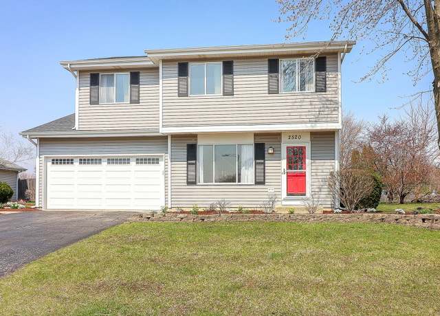 Property at 2520 Dorothy Dr, Aurora, IL 60504, 4 beds, 3.5 baths
