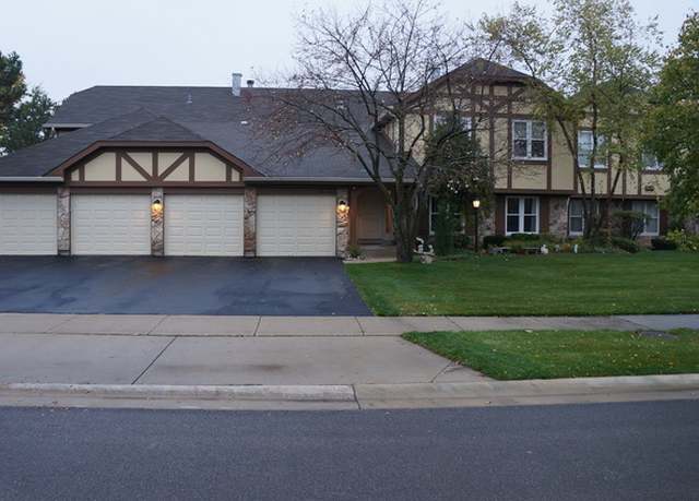 Property at 1304 N Streamwood Ln #309, Vernon Hills, IL 60061, 2 beds, 1 bath