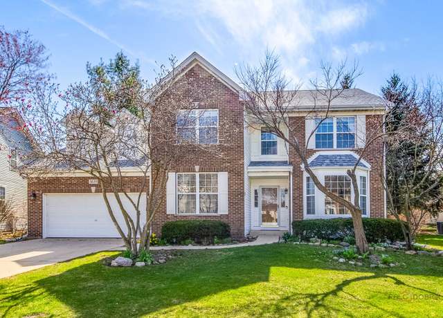 Property at 3639 Provence Dr, St. Charles, IL 60175, 5 beds, 3.5 baths