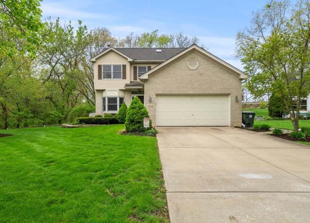 Property at 304 Manchester Ave, Batavia, IL 60510, 4 beds, 3.5 baths