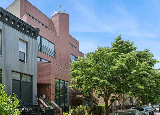 Property at 1645 W Erie St #2, Chicago, IL 60622, 3 beds, 2.5 baths