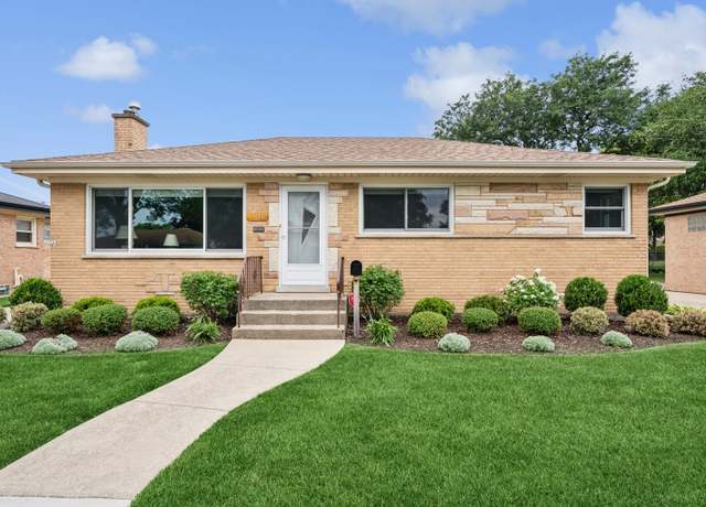 Property at 7818 N Oleander Ave, Niles, IL 60714, 3 beds, 1 bath