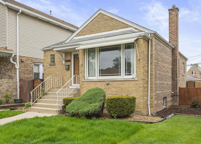 Property at 5414 S Newland Ave, Chicago, IL 60638, 3 beds, 2 baths