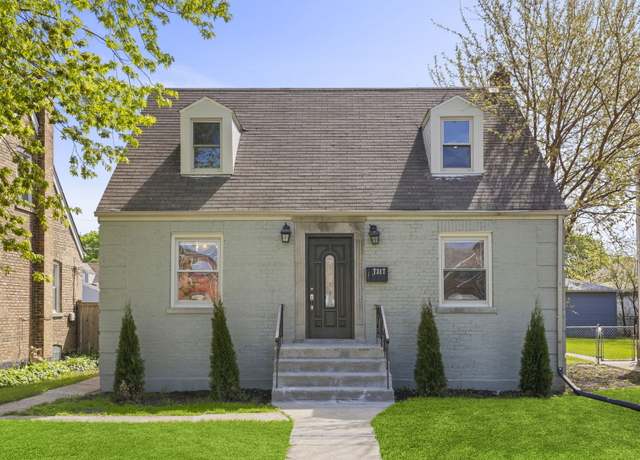 Property at 7317 S Sacramento Ave, Chicago, IL 60629, 5 beds, 1.5 baths
