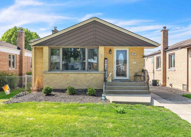 Property at 3839 W 107th Pl, Chicago, IL 60655, 2 beds, 1 bath