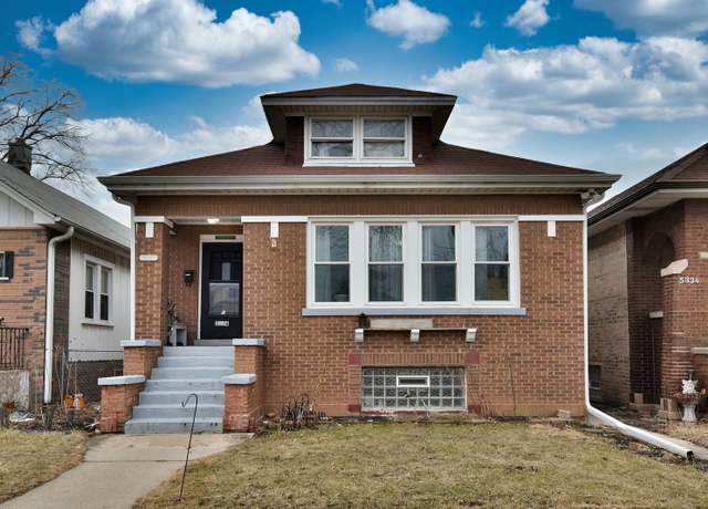 Property at 5336 W Nelson St, Chicago, IL 60641, 6 beds, 2 baths