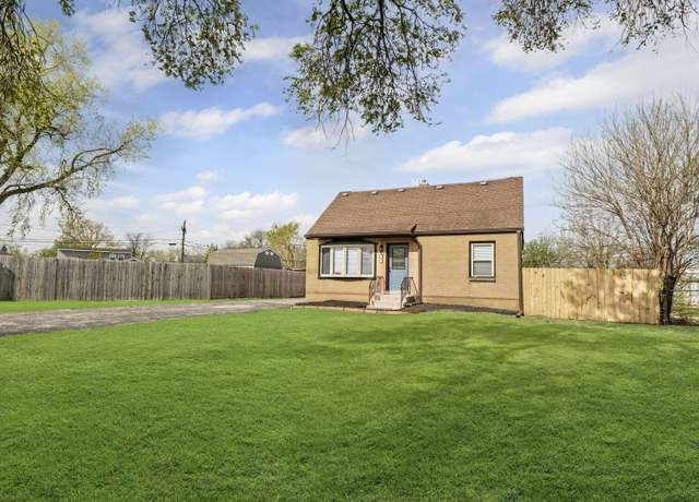Property at 6724 S 79th Ave, Bridgeview, IL 60455, 4 beds, 2 baths