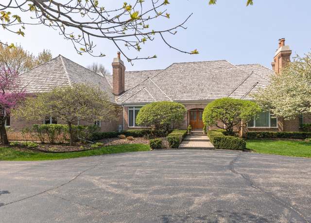 Property at 230 Honey Lake Ct, North Barrington, IL 60010, 4 beds, 5 baths