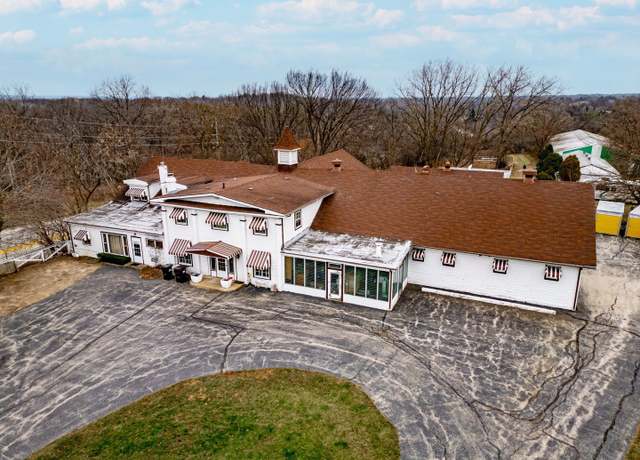 Property at 25718 W Il Route 22 Rd, Barrington, IL 60010, 5 beds, 4.5 baths