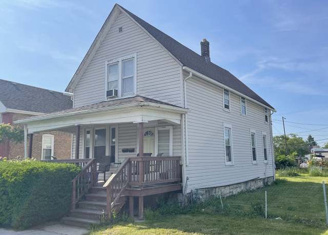 Property at 18 E 24th St, Chicago Heights, IL 60411, 4 beds, 2.5 baths