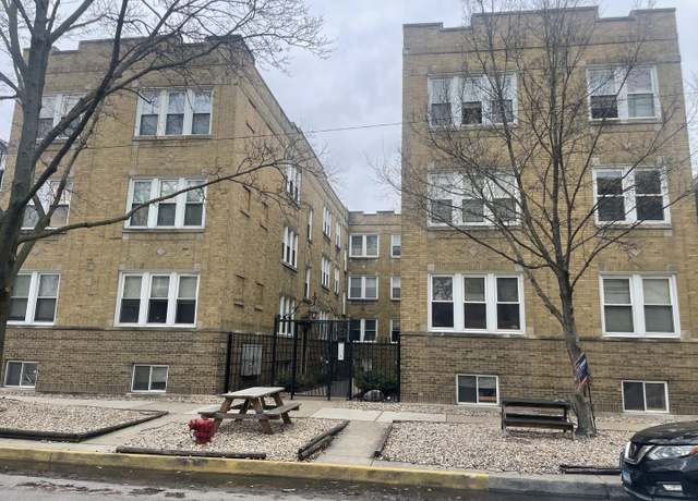 Property at 4724 N Kenneth Ave #2, Chicago, IL 60630, 2 beds, 1 bath