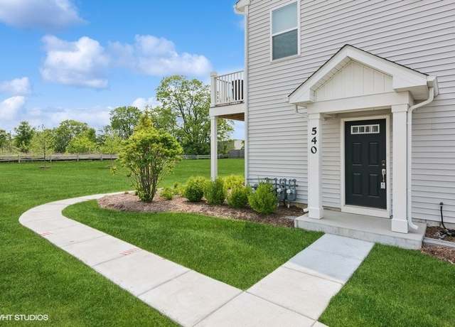 Property at 540 Comstock Rd, South Elgin, IL 60177, 2 beds, 2 baths