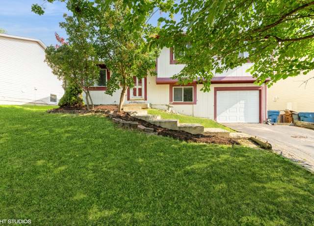 Property at 80 W Nevada Ave, Glendale Heights, IL 60139, 4 beds, 1.5 baths