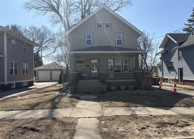 Property at 2027 3rd Ave, Rockford, IL 61104, 4 beds, 2 baths