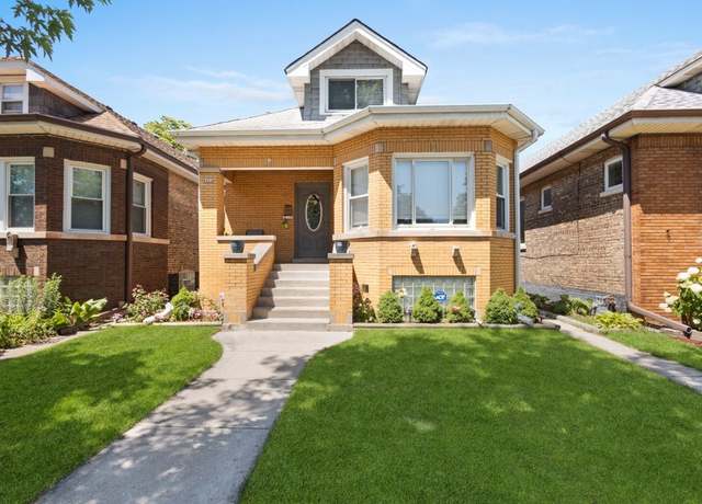 Property at 6921 26th St, Berwyn, IL 60402, 5 beds, 2 baths