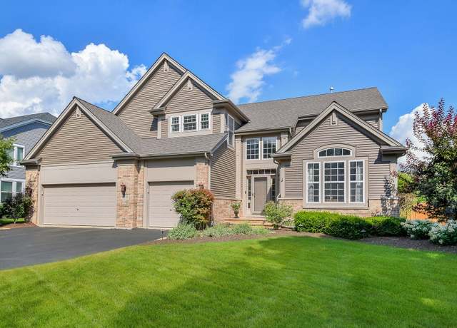 Property at 2925 Andrus Dr, West Chicago, IL 60185, 5 beds, 4.5 baths