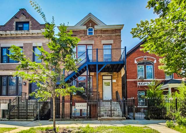 Property at 2821 W 25th St, Chicago, IL 60623, 10 beds, 6 baths