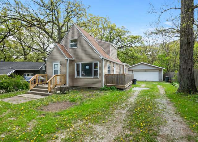 Property at 15505 Waverly Ave, Oak Forest, IL 60452, 4 beds, 2 baths