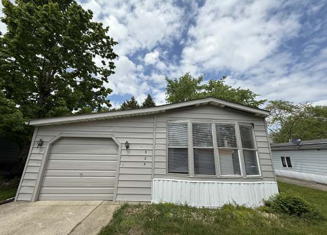 Property at 325 Pleasant Ter, Matteson, IL 60443, 2 beds, 1 bath
