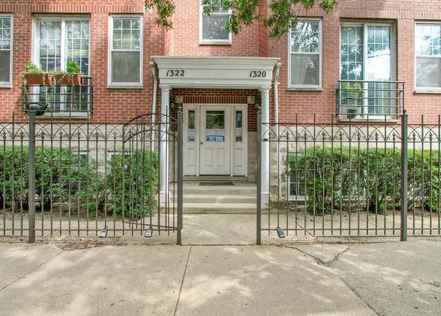 Property at 1322 W Belmont Ave Unit 2W, Chicago, IL 60657, 2 beds, 2 baths