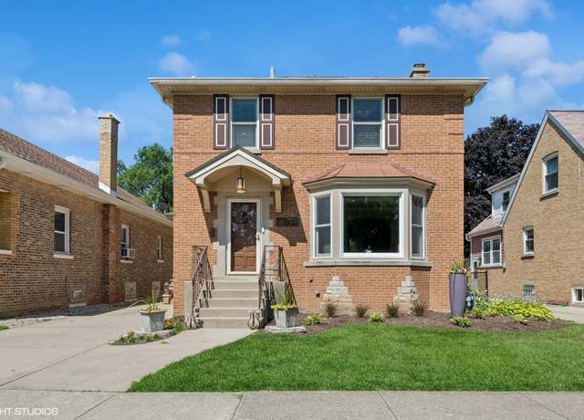 Property at 1820 N 75th Ct, Elmwood Park, IL 60707, 4 beds, 3.5 baths
