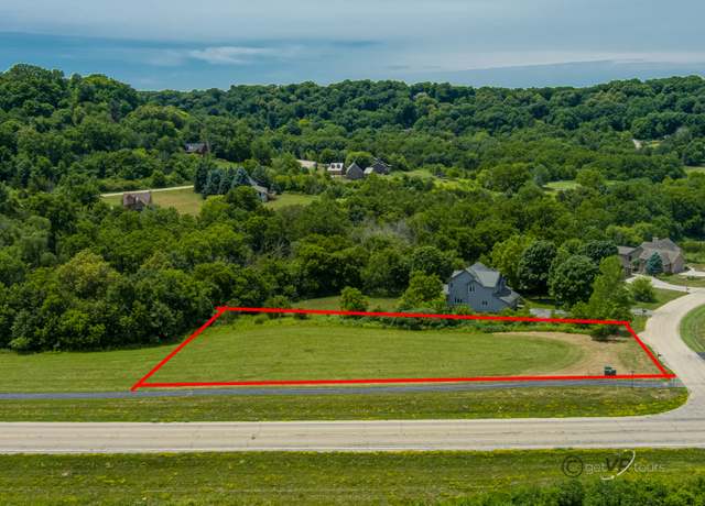 Property at 29 Augusta Dr, Galena, IL 61036