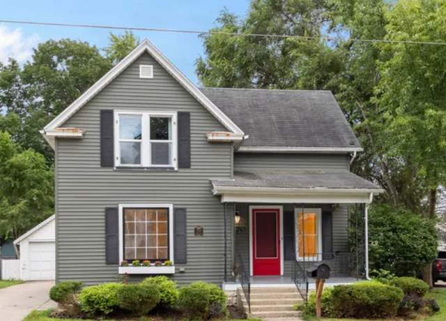 Property at 757 2nd Ave, Aurora, IL 60505, 4 beds, 1 bath