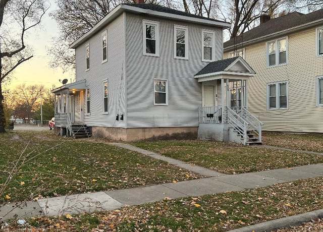 Property at 341 S Harrison Ave, Kankakee, IL 60901, 4 beds, 4 baths