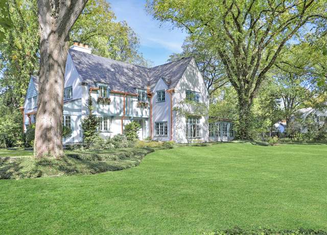 Property at 180 De Windt Rd, Winnetka, IL 60093, 5 beds, 3.5 baths