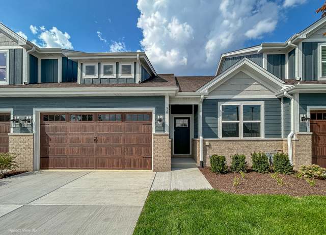 Property at 34 Steeple Bend Ln, Evergreen Park, IL 60805, 2 beds, 2 baths