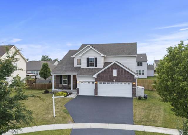 Property at 1307 Sage Cir, Joliet, IL 60431, 6 beds, 3.5 baths