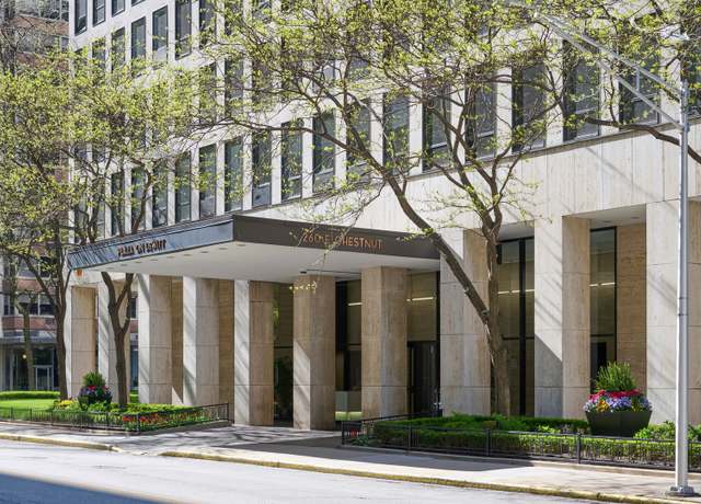 Property at 260 E Chestnut St #3005, Chicago, IL 60611, 1 bed, 1 bath