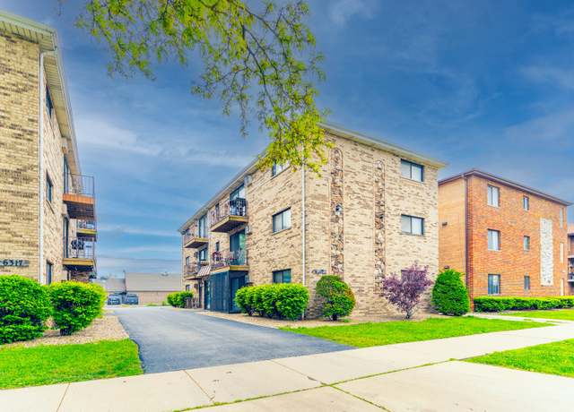 Property at 6319 W 64th Pl Unit 1N, Chicago, IL 60638, 2 beds, 1 bath