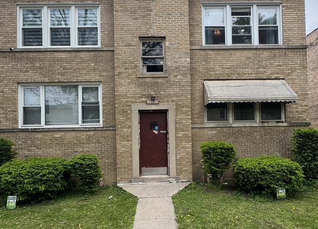 Property at 6531 N Hoyne Ave Unit 2S, Chicago, IL 60645, 3 beds, 1 bath