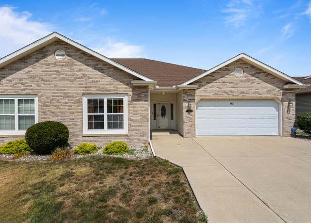 Property at 1916 S Prairie Winds Dr #0, Urbana, IL 61801, 2 beds, 2 baths