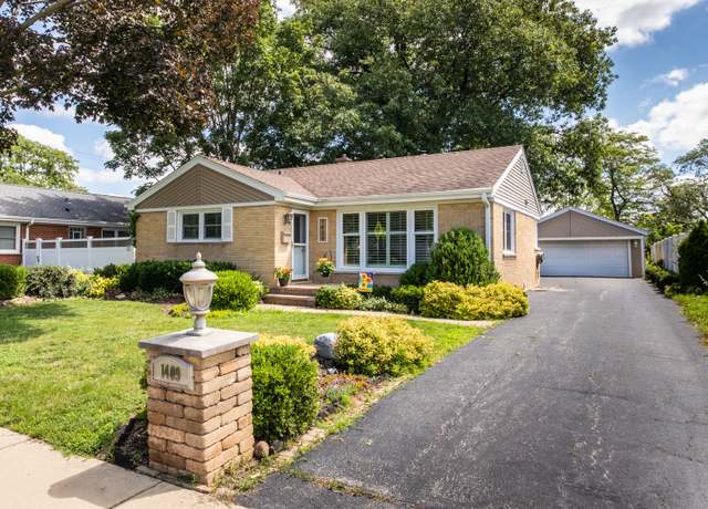 Property at 1409 S 5th Ave, Des Plaines, IL 60018, 3 beds, 2.5 baths