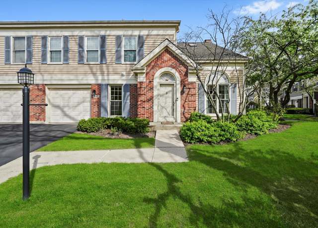 Property at 1945 N Charter Point Dr Unit D, Arlington Heights, IL 60004, 2 beds, 2 baths