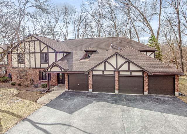 Property at 8245 Willow Dr Unit 43D, Palos Hills, IL 60465, 2 beds, 2 baths
