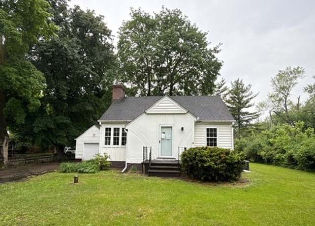 Property at 5n320 Powis Rd, Wayne, IL 60184, 3 beds, 1 bath