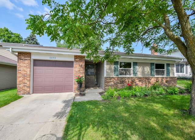Property at 6853 Red Wing Dr, Woodridge, IL 60517, 3 beds, 1 bath