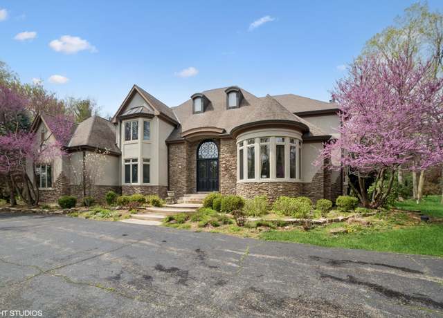 Property at 32W634 Oak Lawn Farm Rd, Wayne, IL 60184, 4 beds, 4.5 baths
