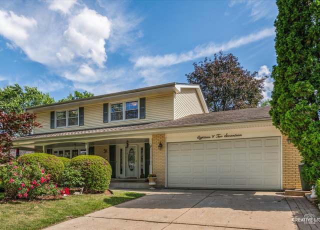 Property at 18W217 Claremont Dr, Darien, IL 60561, 4 beds, 3 baths